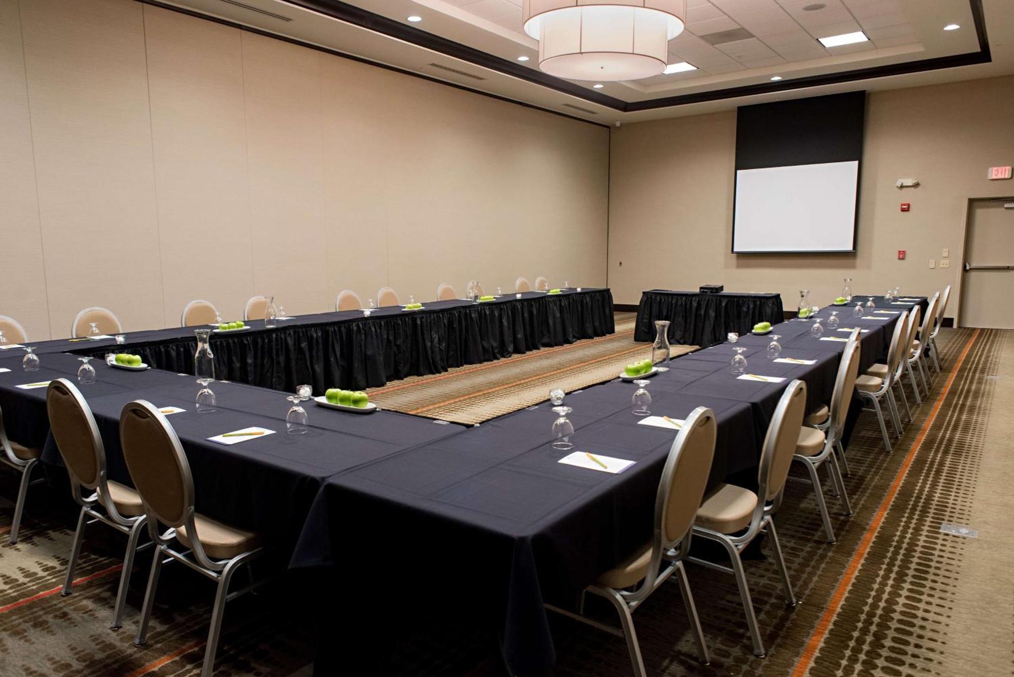 Hilton Garden Inn Dayton South - Austin Landing Springboro Esterno foto